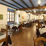 Hospederia Hotell 3*