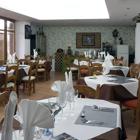 Hospederia 3* Sádaba